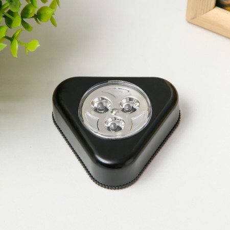 Night Pushlite "Triangle" 3XLED, 3AA Black 6.5x6.5x2.5 cm Risalux