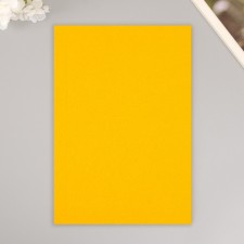 A set of hard felt 
