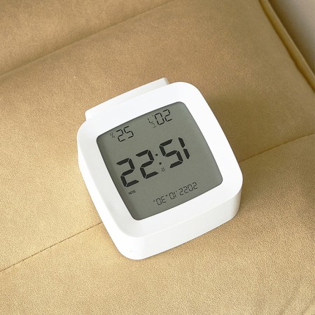 Clock - electronic desk alarm clock: thermometer, calendar, hygrometer, 7.8 x 8.3 cm-5