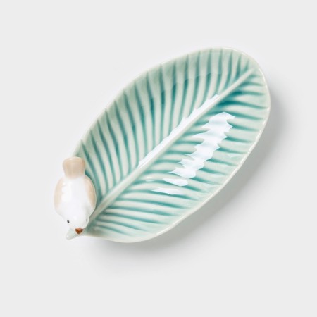 Ceramic serving "Bird on a leaf", 15.5 × 8.5 cm, green color-3