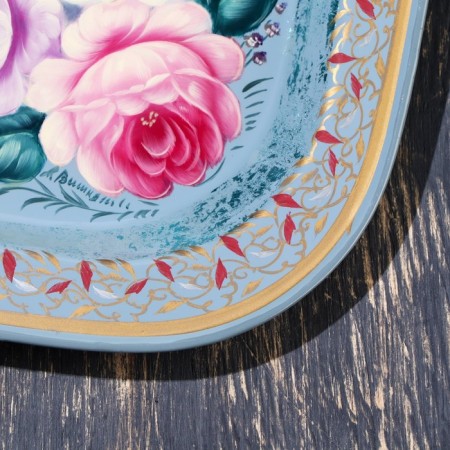 Tray with Zhostovskaya painting, 24 x 20 cm-1