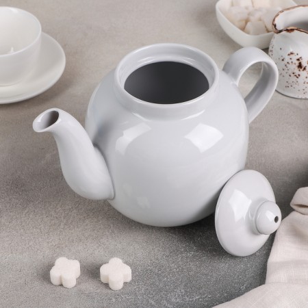 Amber kettle, 1.4 l, white color-1