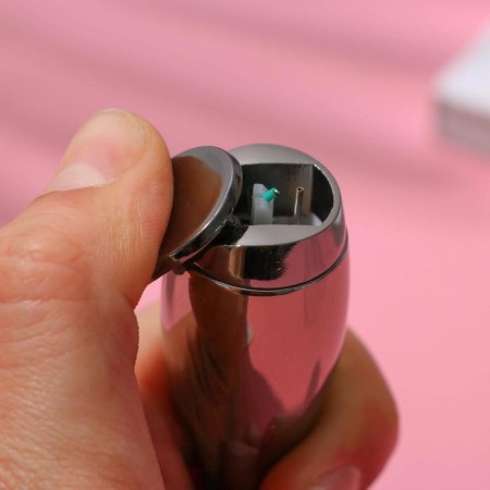 Gas lighter "Girl Boss", 8.5 x 2 cm-2