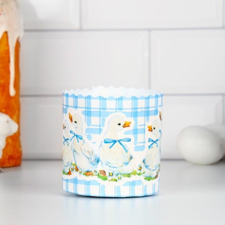 Paper form for cake "Ducklings" 90 x 90 mm, mix-2