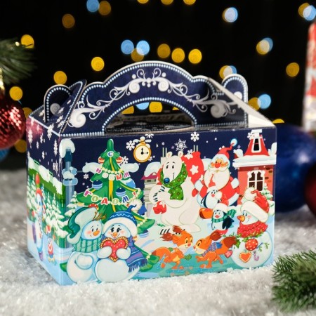 Gift box "New Year in the city", 20 x 12 x 19 cm