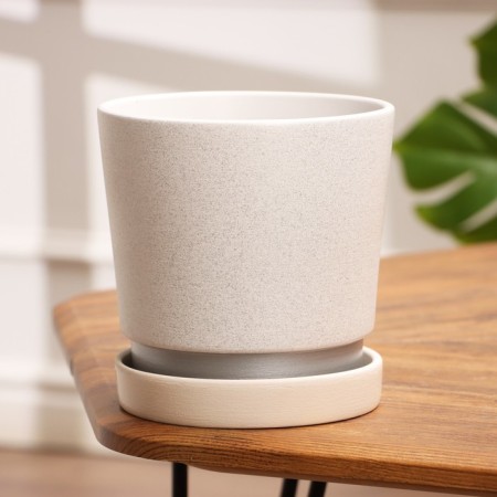 Flower Pot "Laksheri" White Platan No. 3, 1.9 liters