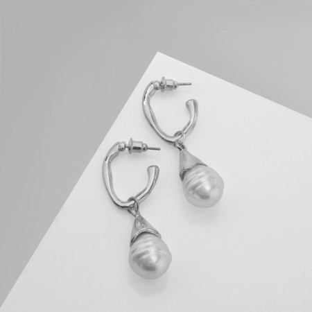 Earrings with pearls "abstraction" Fortune, color silver
