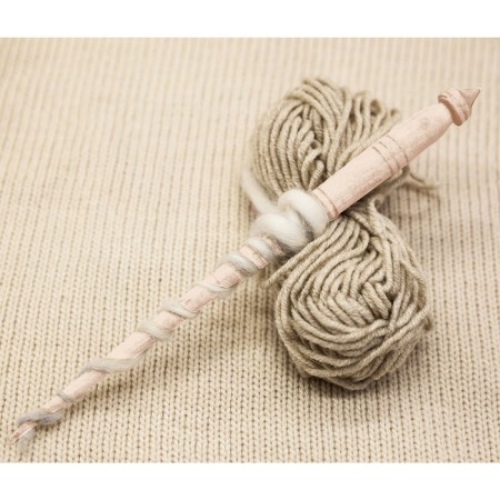 Spindle for spinning, linden, 30 cm-2