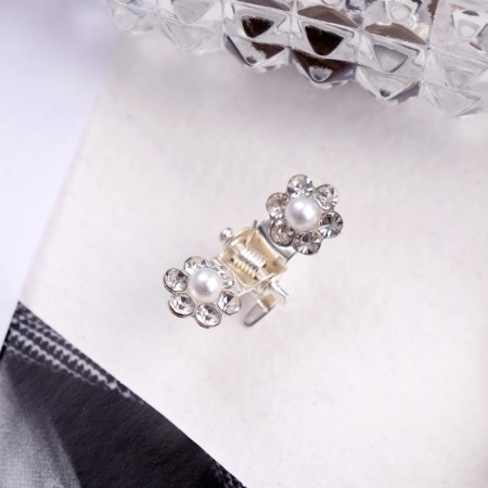Hair crab "Mini" shine flower, 1 cm, silver