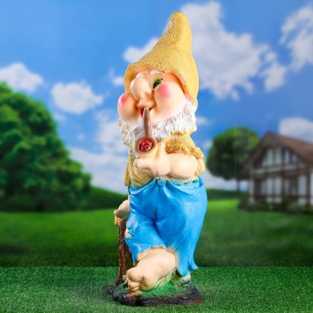 Garden figure "Dwarf with a pipe" 29x25x70 cm-1