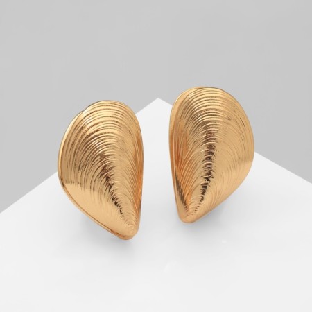 Earrings Metal "Chord" shell, waves, color gold