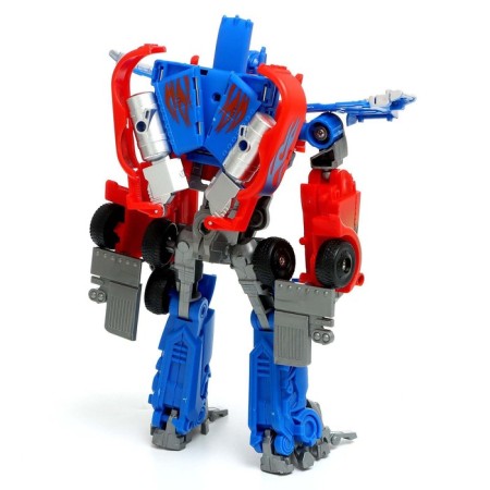 The leader "Leader", with a trailer, is transformed-10