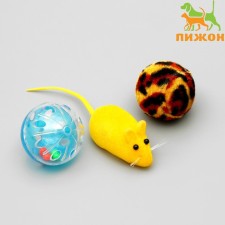 A set of toys for cats: mouse 6 cm and 2 balls, mix of flowers