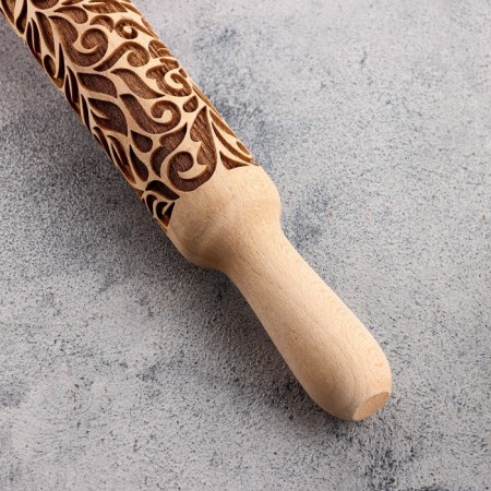 Carved rocking with patterns of "foliage" for baking, beech, 40 mm × 350 mm-2