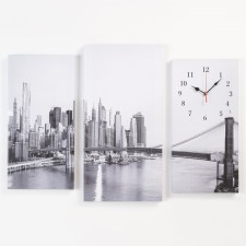 Carty clock is wall-mounted, modular 