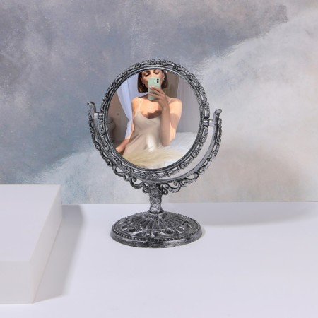 The mirror is desktop, bilateral, with an increase, D mirror surface 9.7 cm, silver color-2