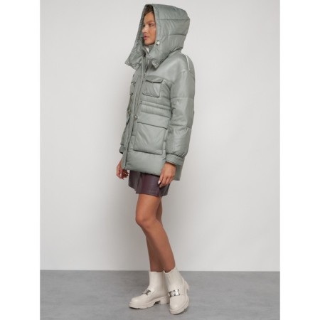 Winter jacket is women, size 44, the color is light green-5