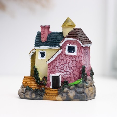 Figure "Rural House" 6x3x7cm, mix-8
