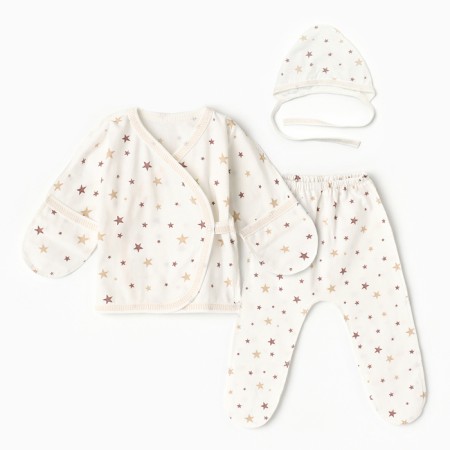A set for newborns (swing/slider/cap), white/stars, height 62