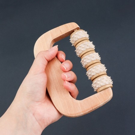 Massage "Babys", 14.5 × 8 × 3 cm, wooden, 5 wheels with spikes, beige color-3