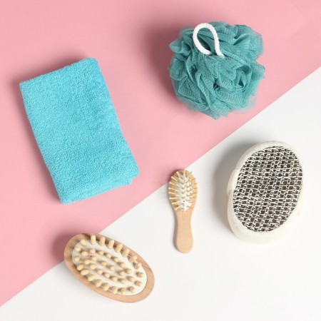 Gift set "Ethel": a towel 30x60 cm and accessories (5 items)-1