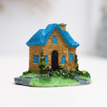 Figure "House Villa" 4x4x4cm, mix