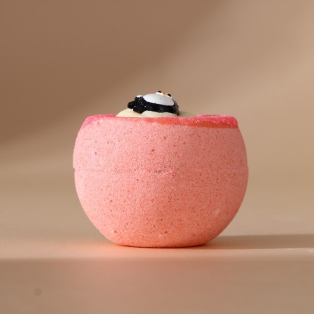 A bomb for a bath with a toy Pure happiness "Penguin", 130 g, New Year-1