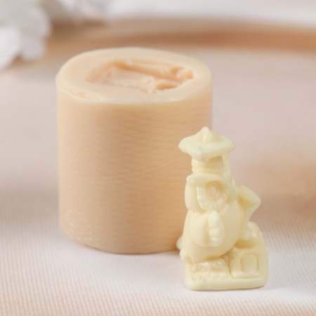 Silicone Mold "Scientific Owl No. 1" 4x4.2x4.2 cm-1