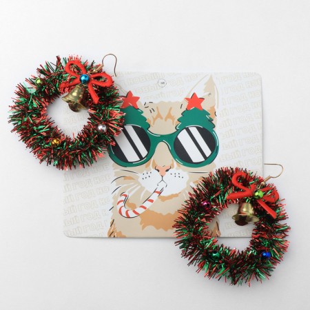 New Year! Earrings "New Year" wreath with a bell, colored in gold-1