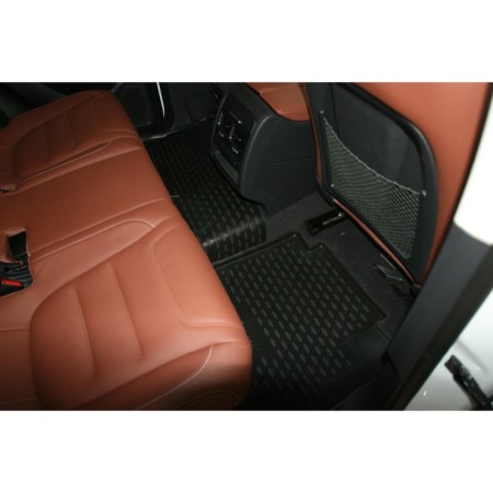 Rugs in the salon VW Touareg 2010-2016, 4 pcs. (polyurethane, beige)