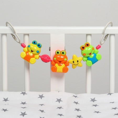 Stretching on the stroller/crib "frogs", 3 toys, color mix, crush me-8