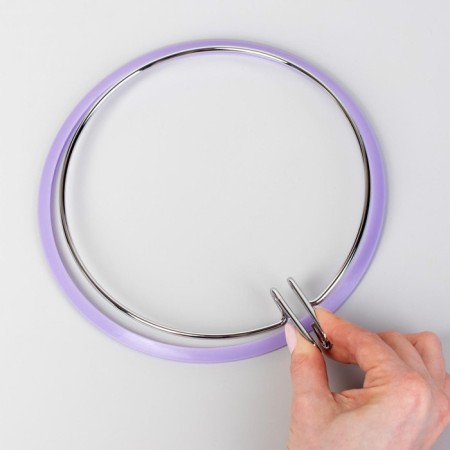 Schools for embroidery, with a metal fastener, d = 17.5 cm, lilac color-5