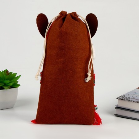 Bag for gifts "Deer with a scarf"-2