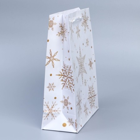 Laminated vertical "Snowflakes", ML 21 x 25 x 8 cm, New Year-1