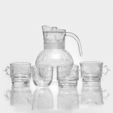 Set for drinks made of glass 