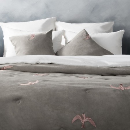 The Liberty set: a blanket 230 x 250 cm, pillowcases 45 x 45 cm - 2 pcs, gray-1
