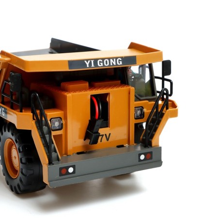 The radio -controlled “construction system”, a mobile body, a lifting capacity of 2.5 kg-3