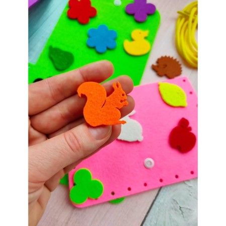 Designer made of felt "handbag with icons"-4