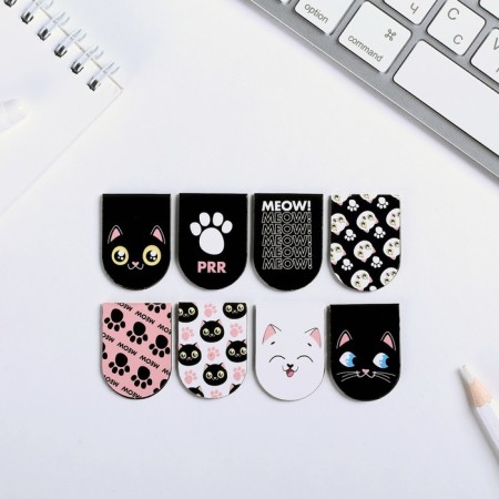A set of magnetic bookmarks 8 pcs on a round substrate "Kotik"-3