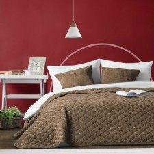 Bedspread with pillowcases 