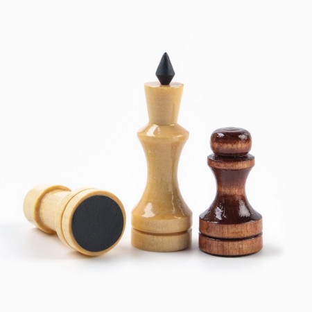 Handwheel chess, 29 x 29 x 4.3 cm, dark board, Figures Lac-2