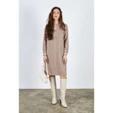 Платье женское, размер 46