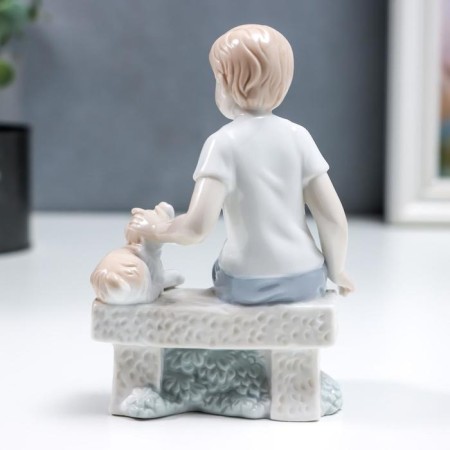 Souvenir Ceramics "Boy on a bench with a dog" 14 cm-3