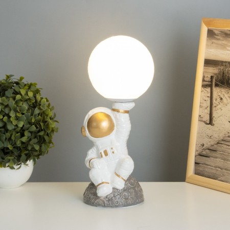Table lamp "Cosmonaut with moon" 1x40W E14 white/gold 12.5x12.5x31cm-1