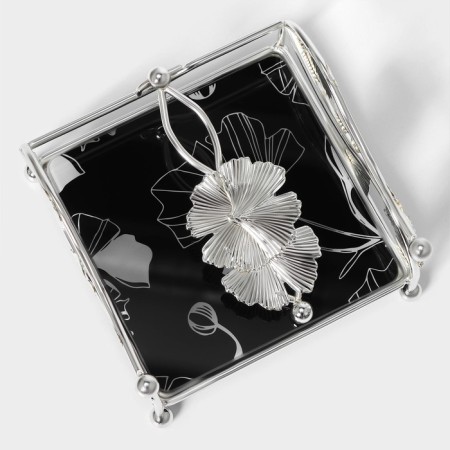 Napkin "flowers", 15 × 15 × 8.5, silver metal color-1