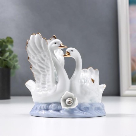 Souvenir Ceramics "2 Swan with Rose" 10x5.5x11 cm