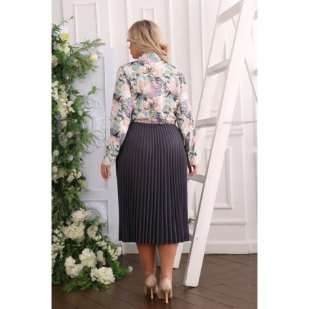 Women's dress, size 54-10