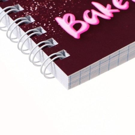 A6 notebook, 80 sheets on the crest, cover of laminated cardboard, mix-10