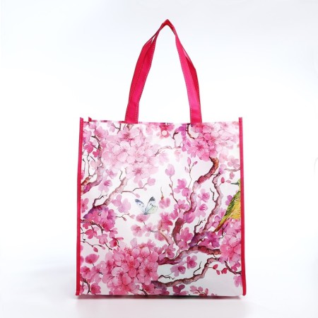 The bag is economic on the button, the color is raspberry-1