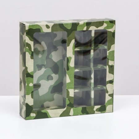 Box for 8 sweets + chocolate, with a window, "camouflage", 17.7 x 17.85 x 3.85 cm